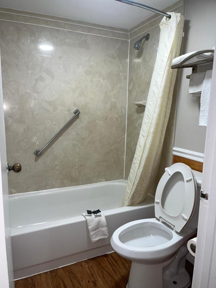 Queen Room with Two Queen Beds interior